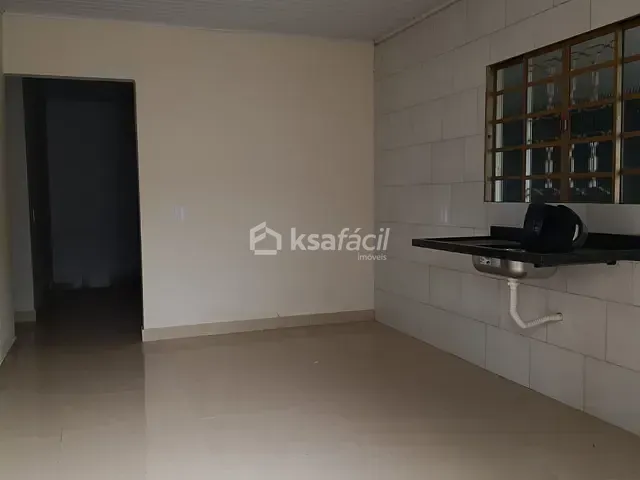 Casa com 200m² 2 quartos e 2 banheiros, à venda, no bairro Jardim Canguru em Campo Grande