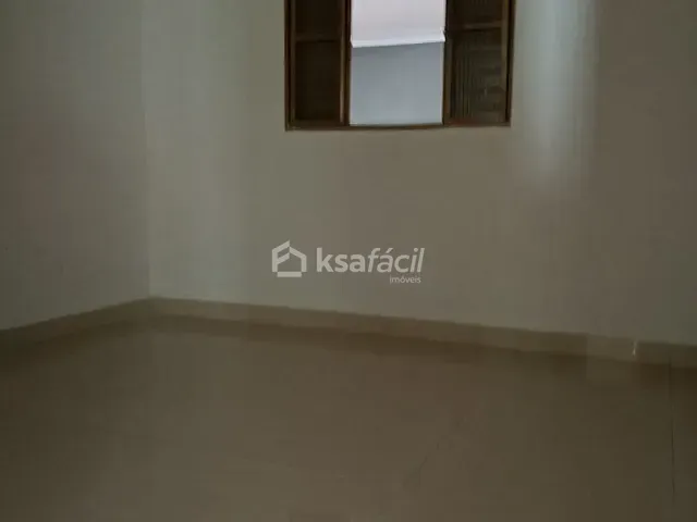 Casa com 200m² 2 quartos e 2 banheiros, à venda, no bairro Jardim Canguru em Campo Grande