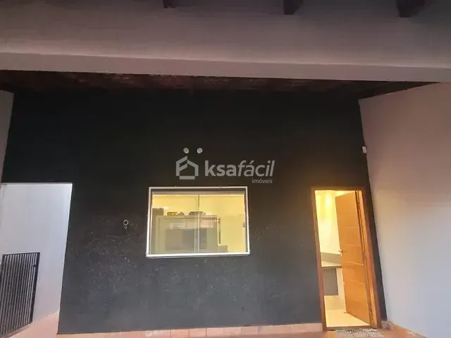 Casa com 180m² 2 quartos e 2 banheiros, à venda, no bairro Rita Vieira em Campo Grande