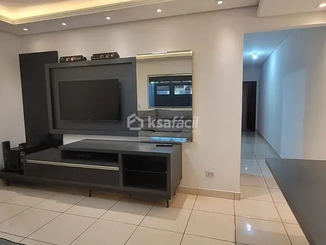 Casa com 180m² 2 quartos e 2 banheiros, à venda, no bairro Rita Vieira em Campo Grande