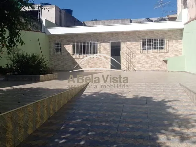 Casa 3 quartos e 2 banheiros, para alugar, no bairro Santo Antônio em Osasco