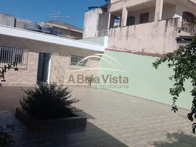 Casa 3 quartos e 2 banheiros, para alugar, no bairro Santo Antônio em Osasco