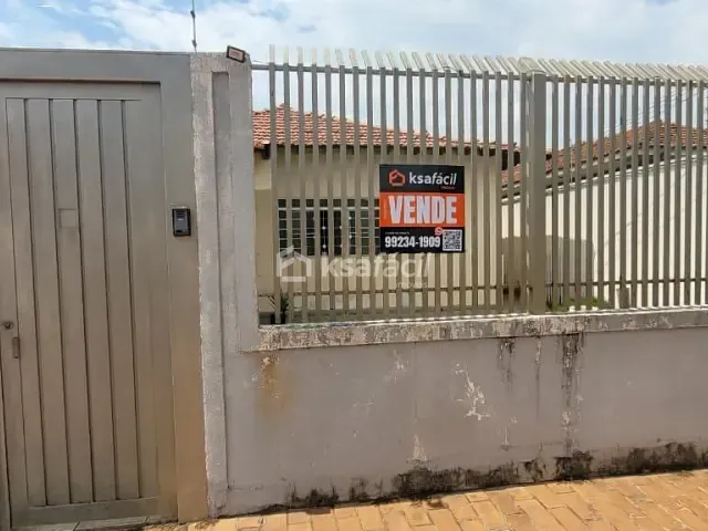 Casa com 416m² 3 quartos e 3 banheiros, à venda, no bairro Jardim Imá em Campo Grande