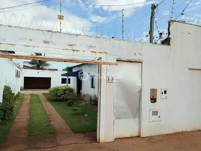 Casa à venda, no bairro Jardim Aero Rancho em Campo Grande