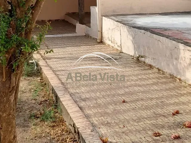 Casa com 300m² 2 quartos e 1 banheiro, à venda, no bairro Novo Osasco em Osasco