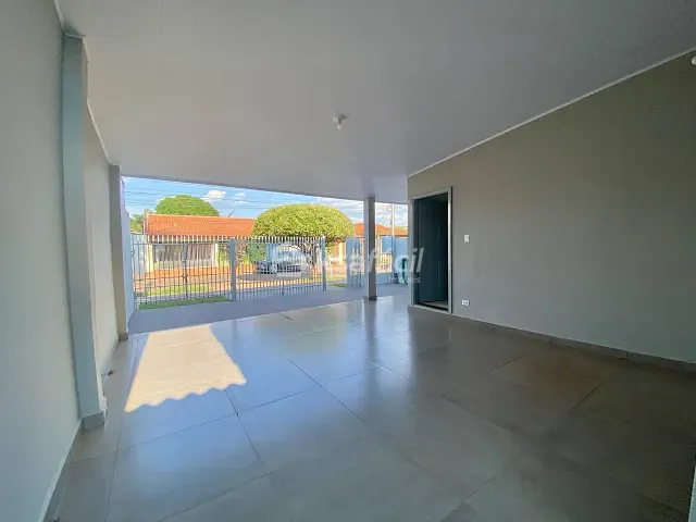 Casa com 165m² 3 quartos e 1 banheiro, para alugar, no bairro Parque Residencial União em Campo Grande