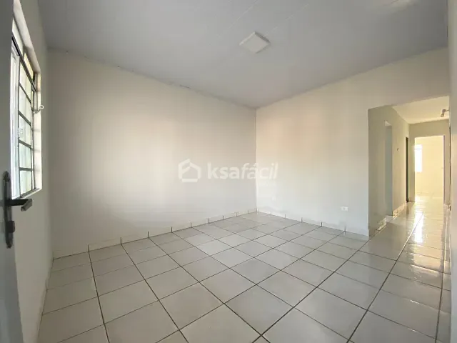 Casa com 165m² 3 quartos e 1 banheiro, para alugar, no bairro Parque Residencial União em Campo Grande