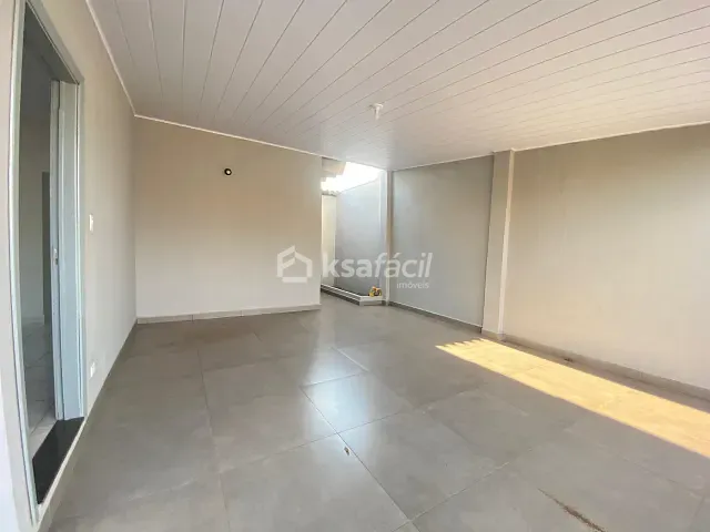 Casa com 165m² 3 quartos e 1 banheiro, para alugar, no bairro Parque Residencial União em Campo Grande