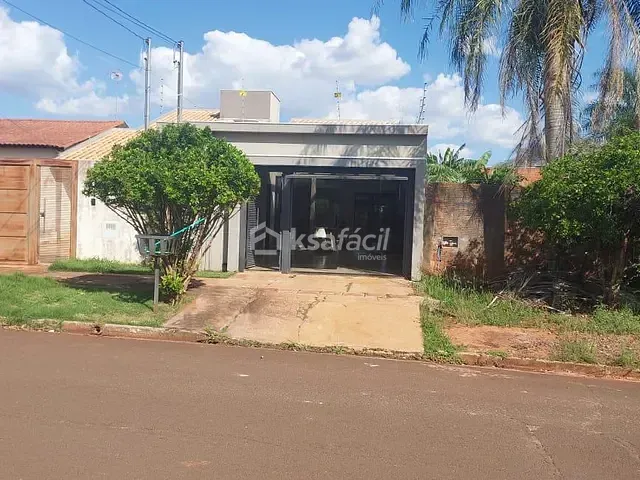Casa 2 quartos e 3 banheiros, à venda, no bairro Vila Santa Luzia em Campo Grande