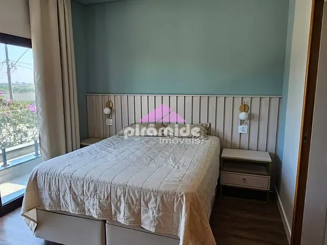 Casa 4 quartos e 5 banheiros, à venda, no bairro Jacarei em Jacareí