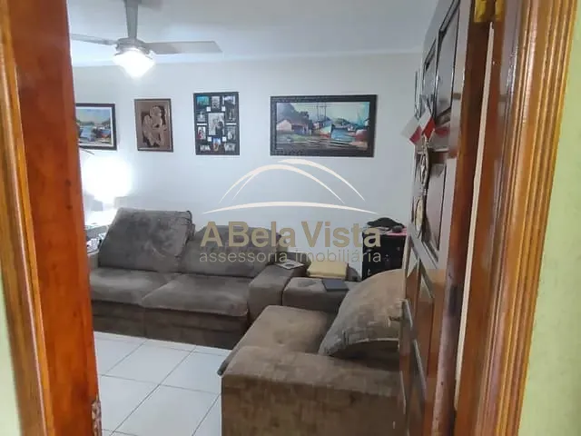 Casa com 125m² 2 quartos e 1 banheiro, à venda, no bairro Pestana em Osasco