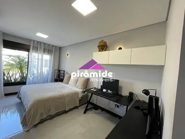 Casa 5 quartos e 5 banheiros, à venda, no bairro Condomínio Residencial Monte Carlo em São José dos Campos