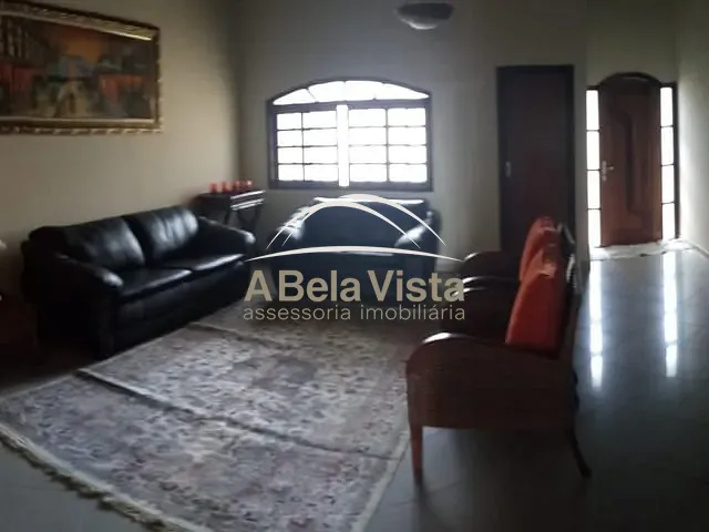 Casa com 345m² 3 quartos e 2 banheiros, à venda, no bairro Bela Vista em Osasco