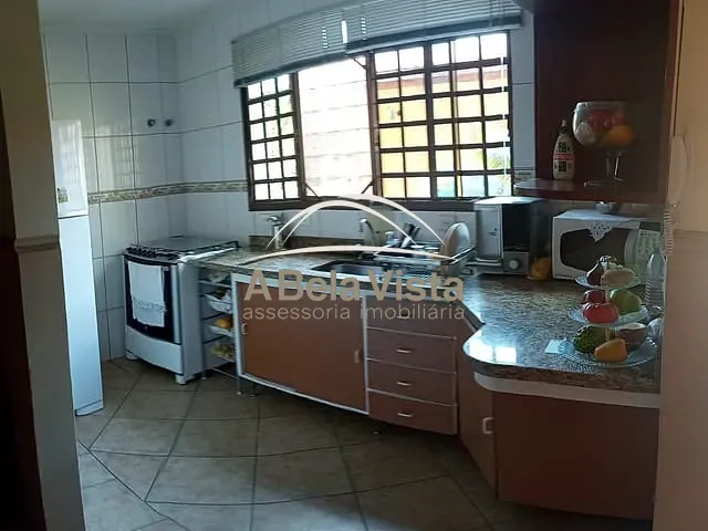 Casa com 345m² 3 quartos e 2 banheiros, à venda, no bairro Bela Vista em Osasco