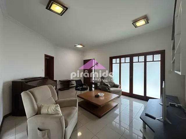 Casa com 424m² 3 quartos e 6 banheiros, à venda, no bairro Urbanova em São José dos Campos