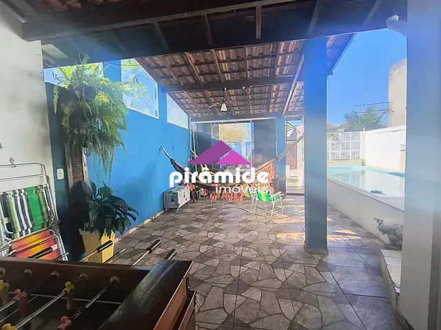 Casa com 245m² 3 quartos e 2 banheiros, à venda ou para alugar, no bairro Jardim das Gaivotas em Caraguatatuba
