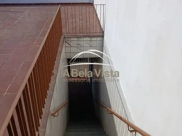 Casa com 250m² 3 quartos e 2 banheiros, para alugar, no bairro Vila Osasco em Osasco