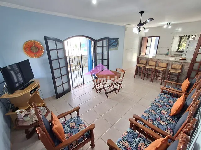 Casa com 600m² 2 quartos e 4 banheiros, à venda, no bairro Porto Novo em Caraguatatuba
