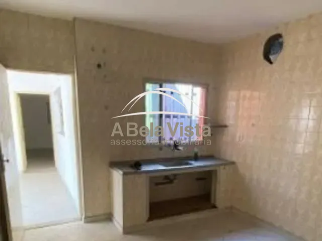 Casa 3 quartos e 2 banheiros, à venda, no bairro Jardim das Flores em Osasco