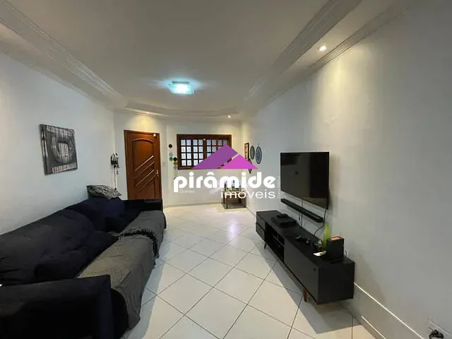 Casa com 125m² 3 quartos e 2 banheiros, à venda, no bairro Bosque dos Eucaliptos em São José dos Campos
