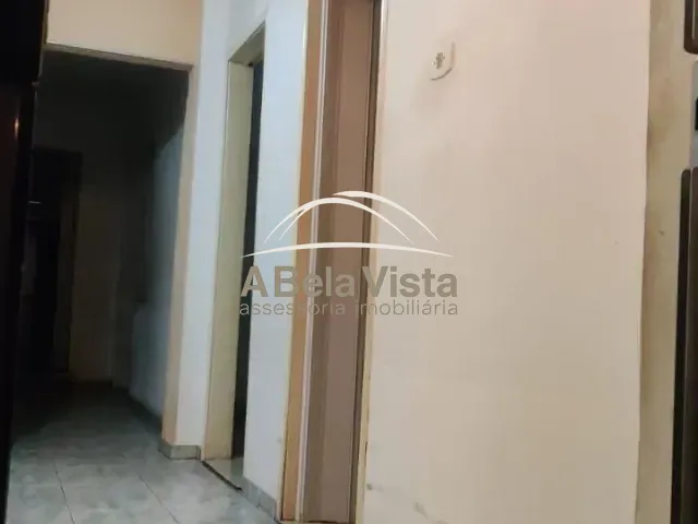 Casa com 214m² 5 quartos e 3 banheiros, à venda, no bairro Vila Yolanda em Osasco