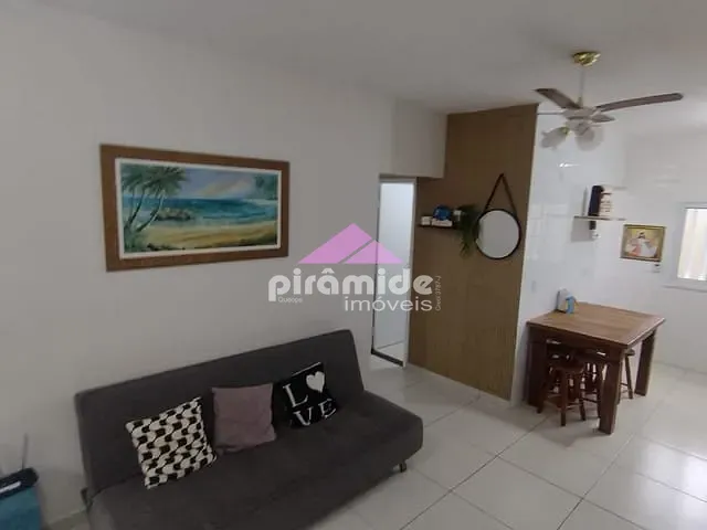 Casa com 153m² 2 quartos e 2 banheiros, à venda, no bairro Maranduba em Ubatuba
