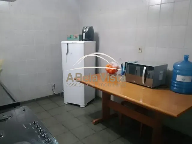 Casa com 180m² 3 quartos e 1 banheiro, à venda, no bairro Jardim Elvira em Osasco