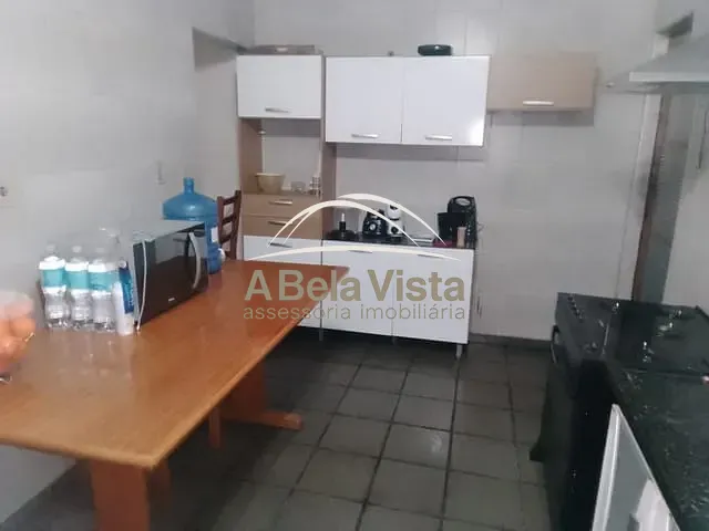 Casa com 180m² 3 quartos e 1 banheiro, à venda, no bairro Jardim Elvira em Osasco