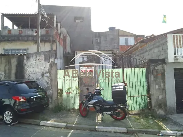 Casa com 255m² 4 quartos e 2 banheiros, à venda, no bairro Vila Yolanda em Osasco