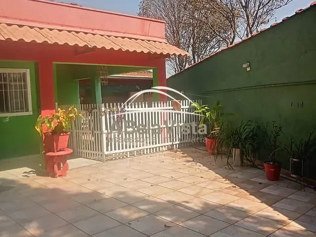 Casa 3 quartos e 1 banheiro, à venda, no bairro Jaguaribe em Osasco