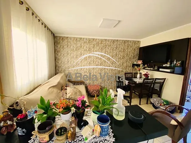 Casa 3 quartos e 1 banheiro, à venda, no bairro Bela Vista em Osasco