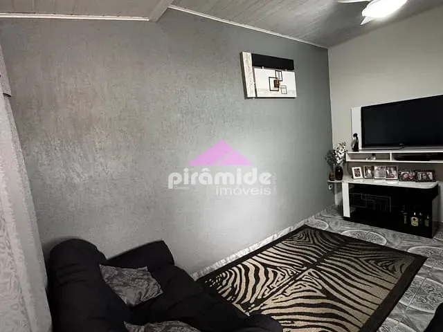 Casa 3 quartos e 3 banheiros, à venda, no bairro Jardim Limoeiro em São José dos Campos