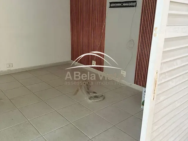 Casa 3 quartos e 1 banheiro, para alugar, no bairro Alphaville em Santana de Parnaíba