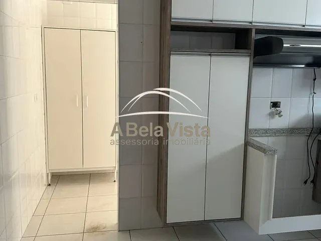 Casa 3 quartos e 1 banheiro, para alugar, no bairro Alphaville em Santana de Parnaíba