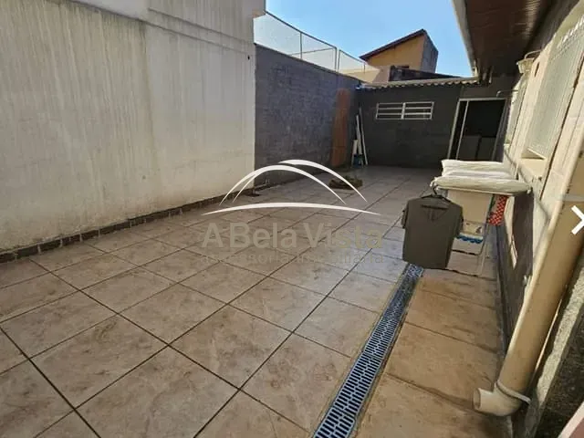 Casa com 368m² 4 quartos e 2 banheiros, à venda, no bairro Parque Continental em São Paulo