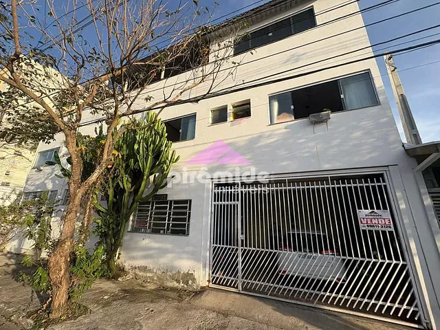 Casa 3 quartos e 2 banheiros, à venda, no bairro Jardim Bela Vista em São José dos Campos
