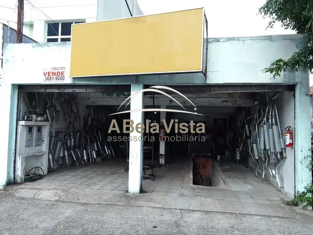 Casa com 280m² 2 quartos e 1 banheiro, à venda, no bairro Centro em Osasco