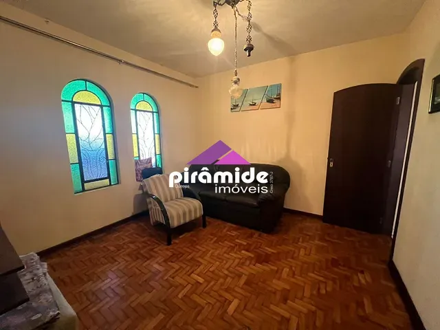 Casa com 262m² 3 quartos e 3 banheiros, à venda, no bairro Vila São Bento em São José dos Campos