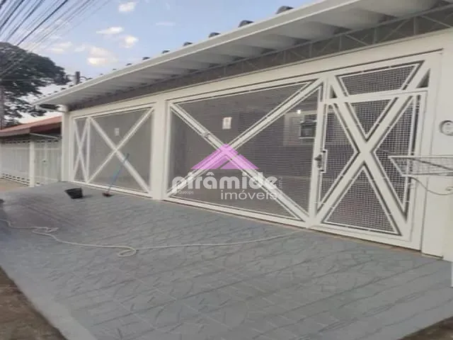 Casa com 250m² 3 quartos e 3 banheiros, à venda, no bairro Bosque dos Eucaliptos em São José dos Campos