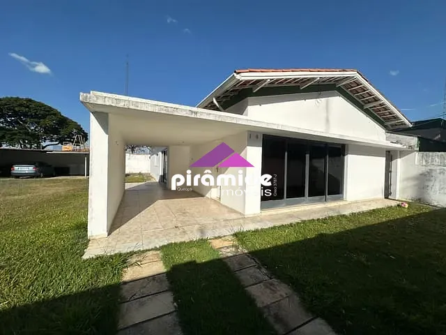 Casa com 624m² 3 quartos e 4 banheiros, à venda ou para alugar, no bairro Centro em São José dos Campos