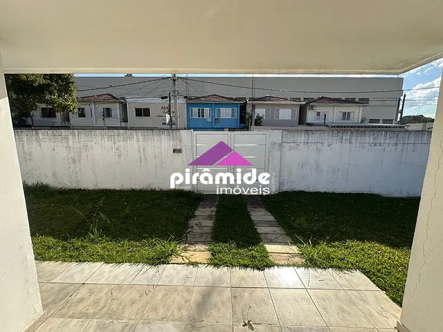 Casa com 624m² 3 quartos e 4 banheiros, à venda ou para alugar, no bairro Centro em São José dos Campos