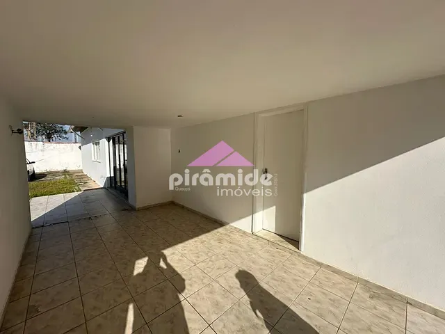 Casa com 624m², à venda ou para alugar, no bairro Centro em São José dos Campos