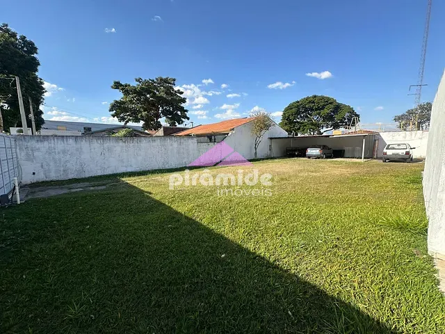 Casa com 624m², à venda ou para alugar, no bairro Centro em São José dos Campos