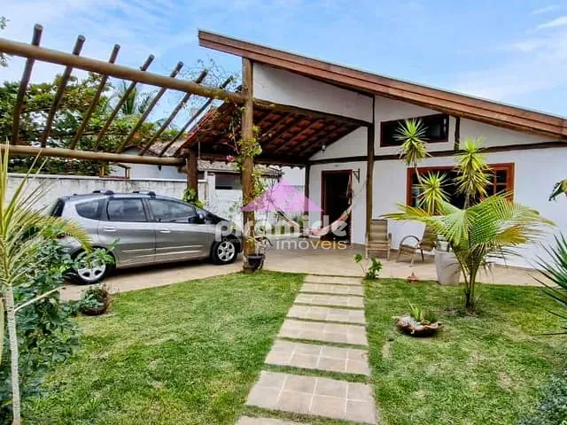 Casa com 360m² 3 quartos e 1 banheiro, à venda, no bairro Capricórnio em Caraguatatuba