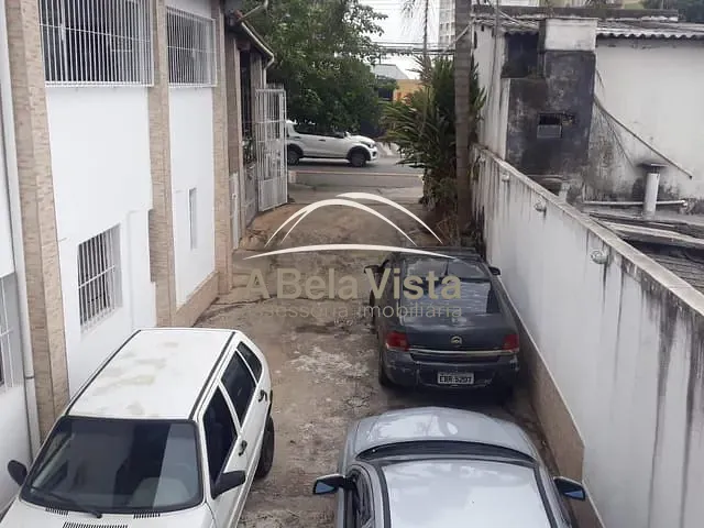 Casa com 355m², para alugar, no bairro Bela Vista em Osasco