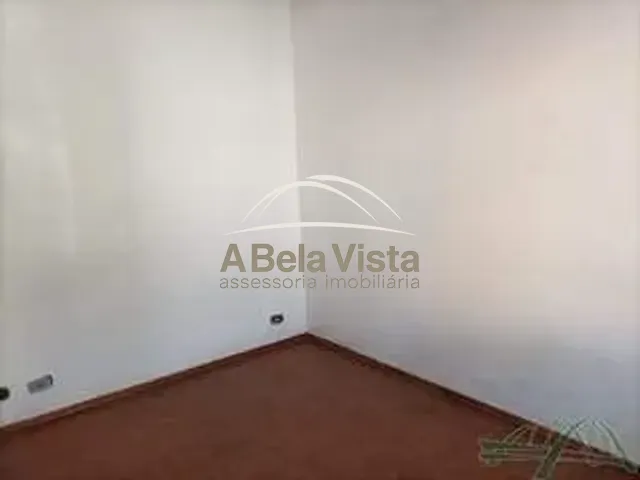 Casa com 250m² 4 quartos e 2 banheiros, à venda, no bairro Cipava em Osasco