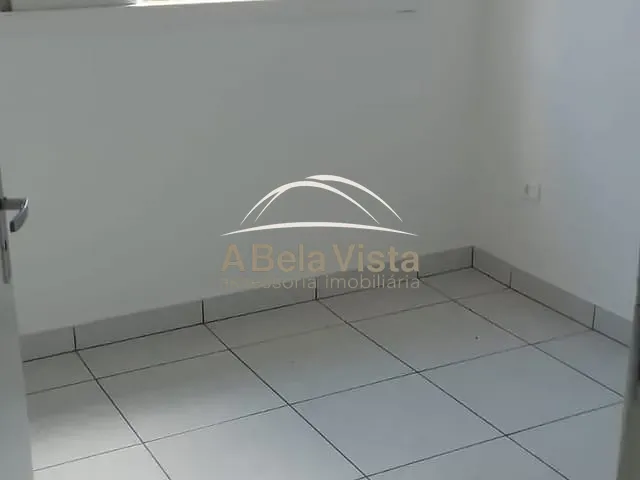 Casa com 210m², para alugar, no bairro Vila Conceição em Barueri