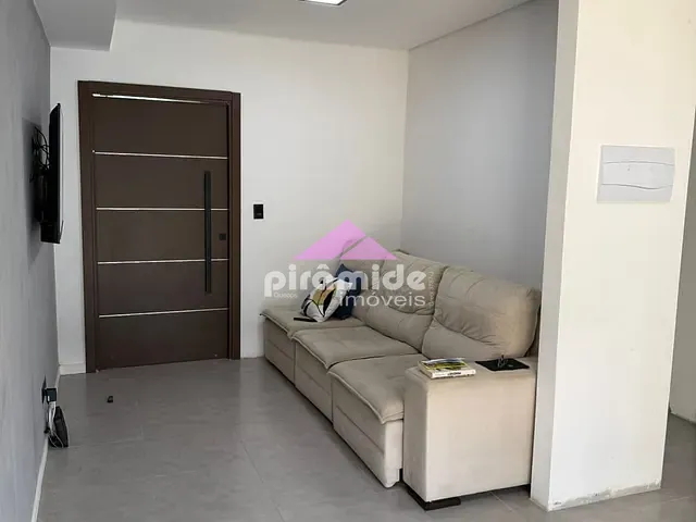 Casa 1 quarto e 2 banheiros, à venda, no bairro Conjunto Residencial Dom Pedro I em São José dos Campos