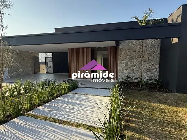Casa 4 quartos e 4 banheiros, à venda, no bairro Urbanova em São José dos Campos