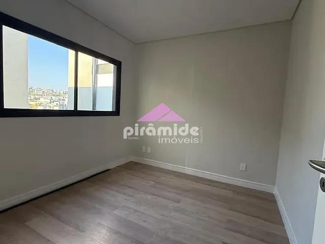 Casa 4 quartos e 4 banheiros, à venda, no bairro Urbanova em São José dos Campos